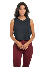 بلوزة قصيرة بدون أكمام