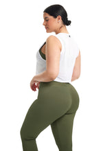 بلوزة قصيرة بدون أكمام