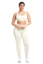 ليغينغز مخططة وأنيقة ريبيت