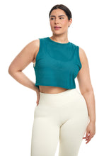 بلوزة قصيرة بدون أكمام