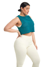 بلوزة قصيرة بدون أكمام