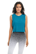 بلوزة قصيرة بدون أكمام