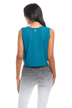 بلوزة قصيرة بدون أكمام