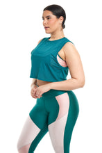 بلوزة قصيرة بدون أكمام